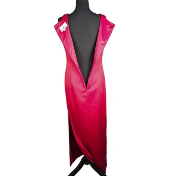 En Francais by Huey Waltzer Full Length Red Formal Gown, Dress, Size 8 - Picture 4 of 11